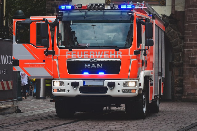 trucks-640x480-6204127.jpeg