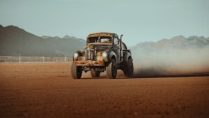 trucks-640x480-75754654.jpeg