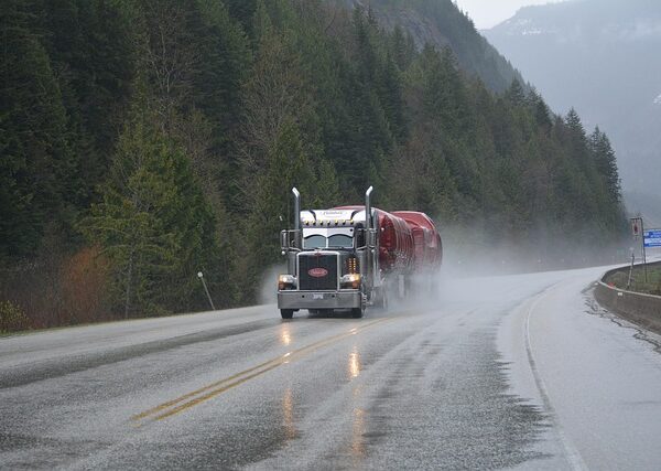 trucks-640x480-87398100.jpeg