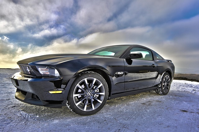 modern-car-640x480-58326587.jpeg