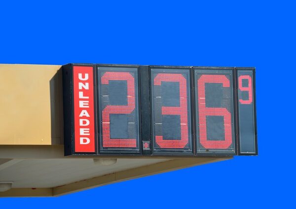 select-gasoline-vehicles-640x480-55643522.jpeg