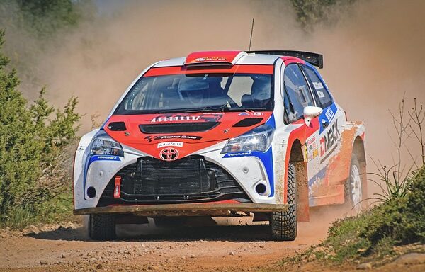 select-rally-racing-640x480-16819816.jpeg