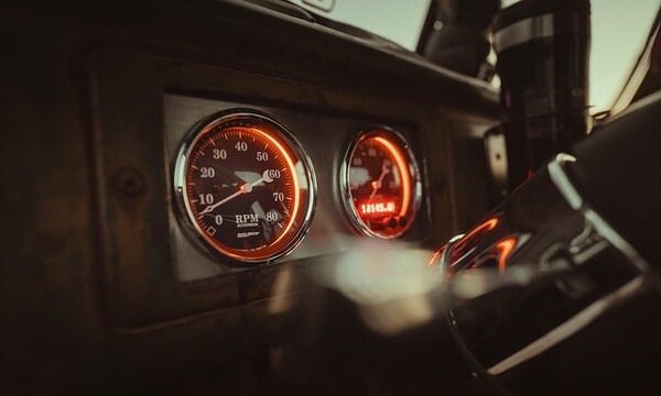 cars-640x480-72625631.jpeg