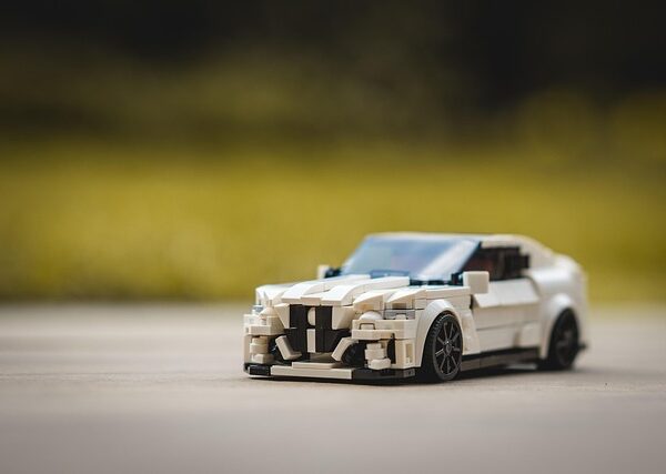 cars-640x480-94064532.jpeg