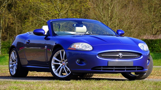 fast-car-640x480-60073881.jpeg