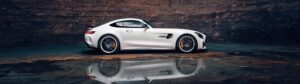 modern-car-640x480-61247244.jpeg