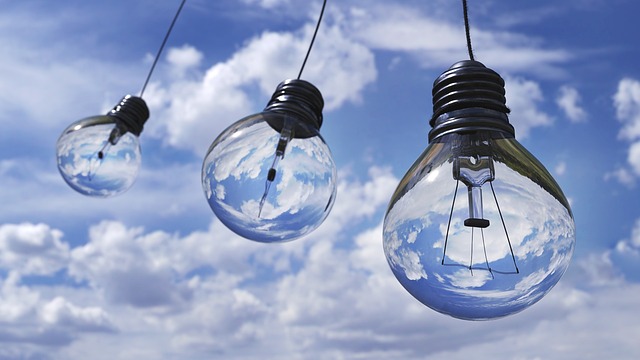 Low-Emission Transport: Explore Eco-Friendly Options & Benefits