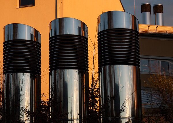 select-exhaust-systems-640x480-60835666.jpeg