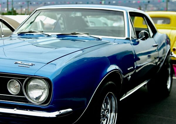 select-muscle-cars-640x480-12198965.jpeg