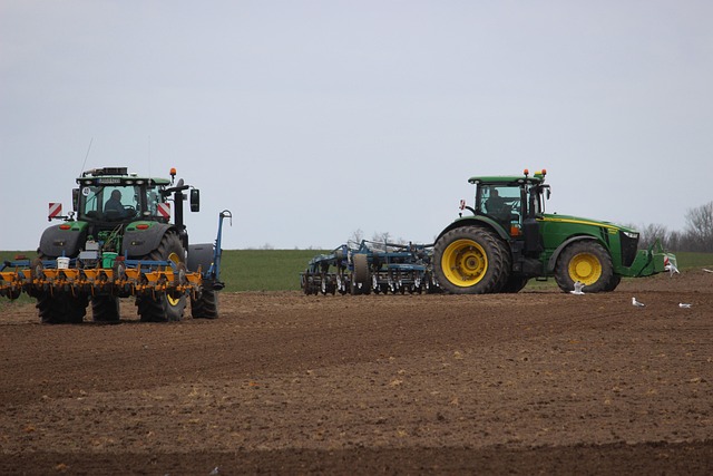 Secure Tractor Insurance: Coverage and Deals for Select Tractors