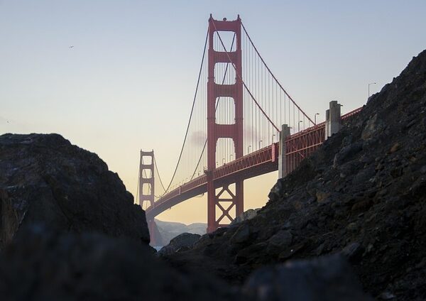 select-travel-to-california-640x480-95032240.jpeg