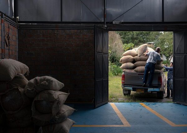 trucks-640x480-32058210.jpeg