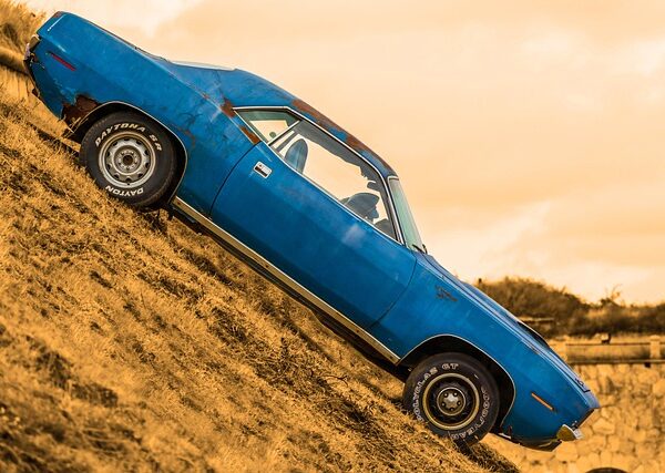 classic-cars-640x480-90334744.jpeg