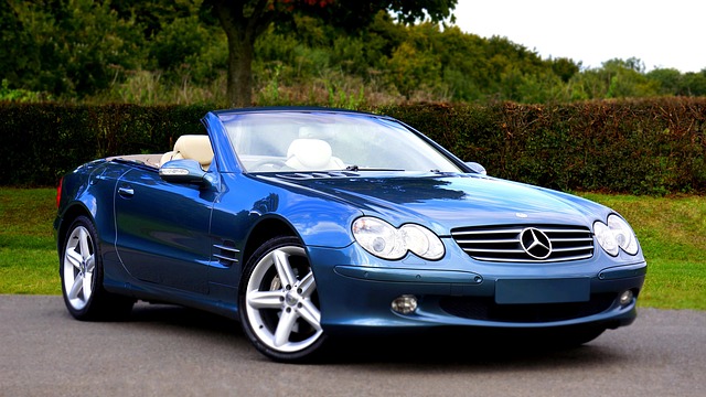 modern-car-640x480-9466717.jpeg