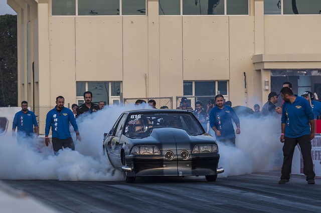 select-drag-racing-640x480-86326369.jpeg