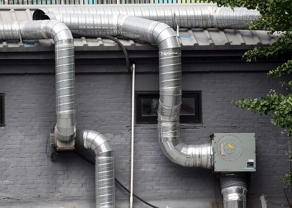select-exhaust-systems-640x480-47430271.jpeg