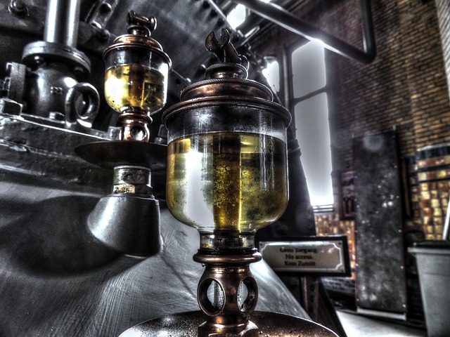 select-oil-changes-640x480-50457641.jpeg