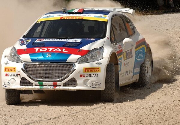 select-rally-racing-640x480-62126913.jpeg