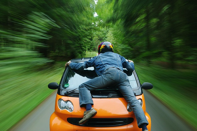 select-smart-car-tech-640x480-15921669.jpeg