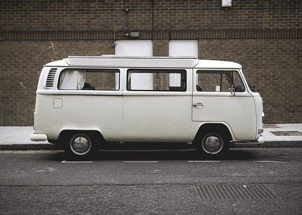 select-vans-640x480-4676189.jpeg