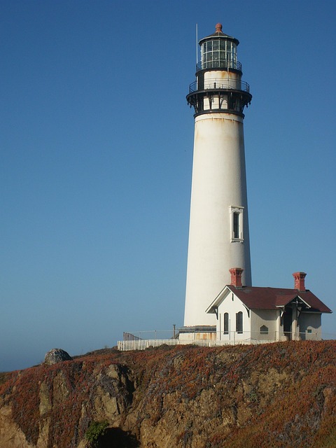 select-california-taxes-640x480-44203891.jpeg