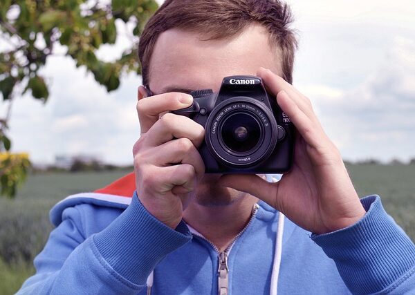 select-dash-cams-640x480-53553135.jpeg