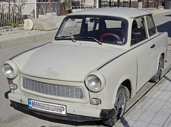 select-german-cars-640x480-31991514.jpeg
