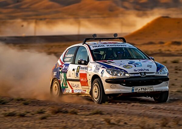 select-rally-racing-640x480-21094892.jpeg