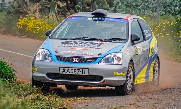 select-rally-racing-640x480-2440567.jpeg