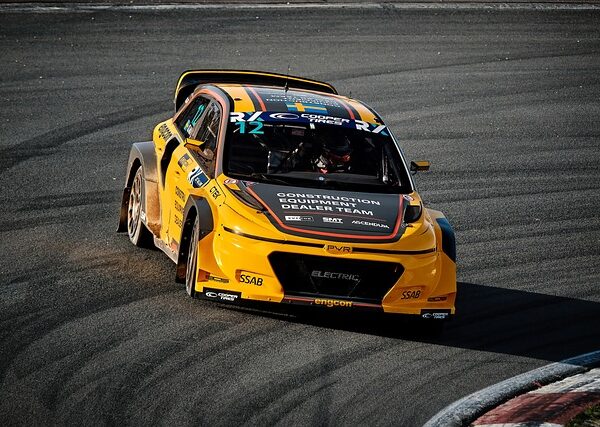 select-rally-racing-640x480-39514862.jpeg