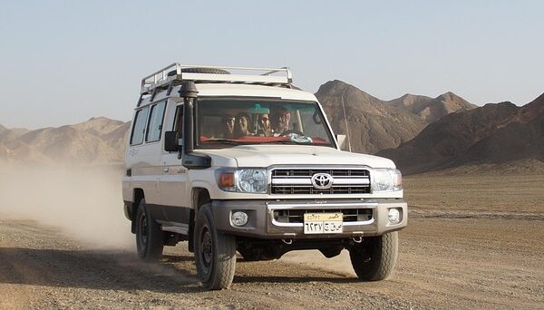 select-off-roading-adventures-640x480-93068813.jpeg