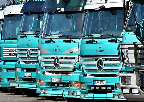 trucks-640x480-71973448.jpeg