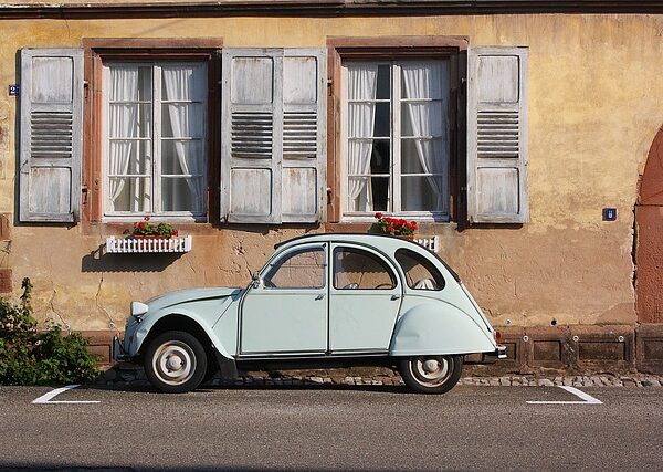 cars-640x480-21319073.jpeg