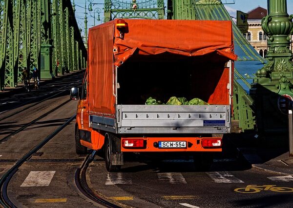 trucks-640x480-68404863.jpeg