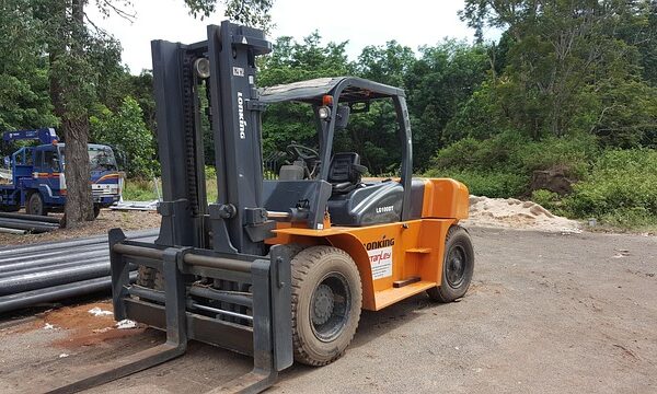 heavy-duty-trucks-640x480-29561038.jpeg