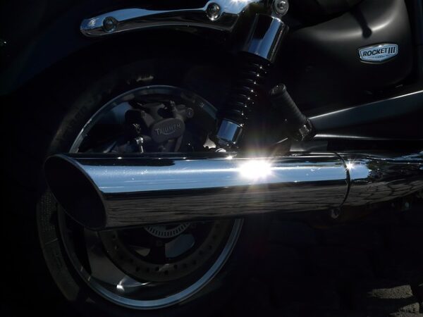select-exhaust-systems-640x480-90733349.jpeg