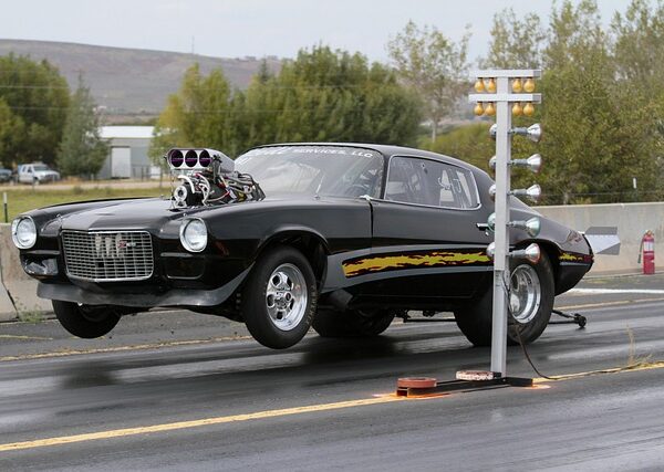 select-muscle-cars-640x480-22163866.jpeg