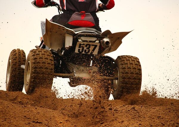 select-off-road-vehicles-640x480-50496726.jpeg