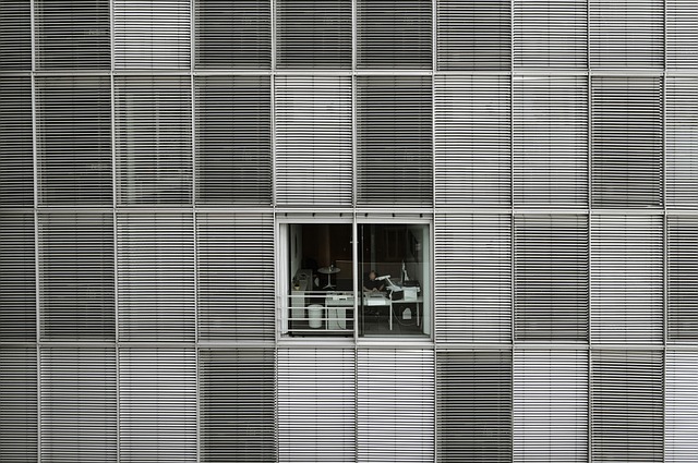 Select Window Tinting