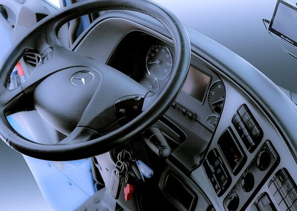 trucks-640x480-15598520.jpeg