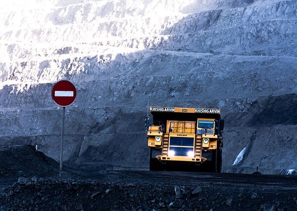 trucks-640x480-68892656.jpeg