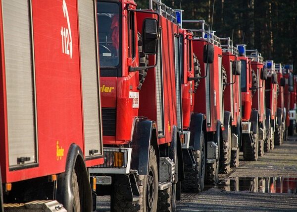 trucks-640x480-97415612.jpeg