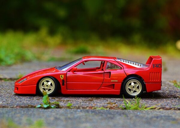 cars-640x480-48835285.jpeg