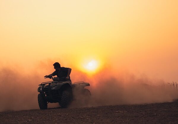 select-off-roading-adventures-640x480-78597165.jpeg