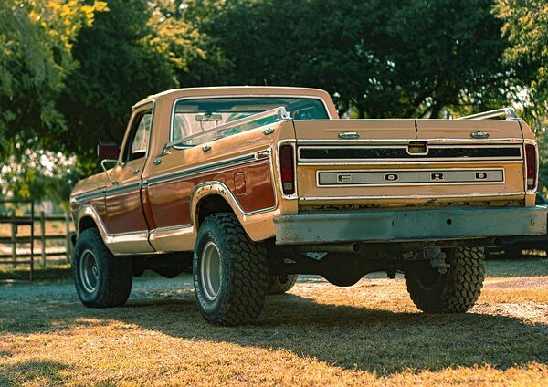 select-pickup-trucks-640x480-1738482.jpeg