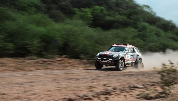 select-rally-racing-640x480-8119718.jpeg