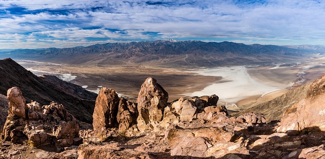 select-travel-to-california-640x480-67060947.jpeg