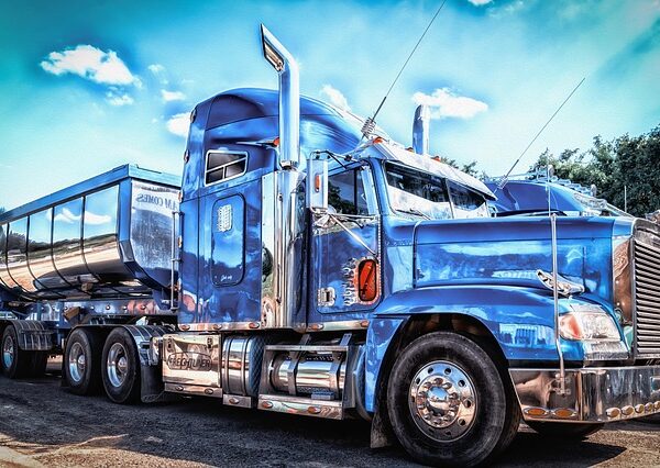 trucks-640x480-31481653.jpeg