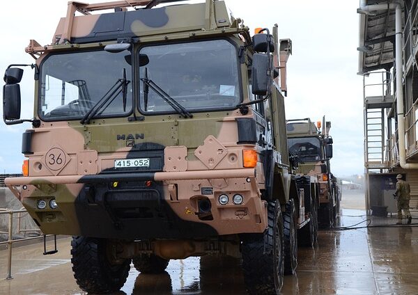 trucks-640x480-7364227.jpeg
