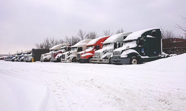 trucks-640x480-81285633.jpeg